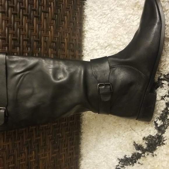 Ellen Tracy Boots - Picture 6 of 11